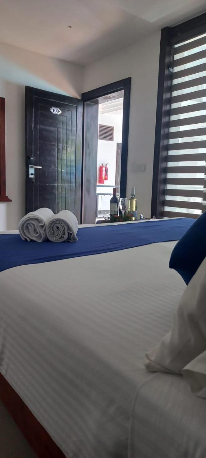 J7 Villaj Resort Trincomalee Luaran gambar
